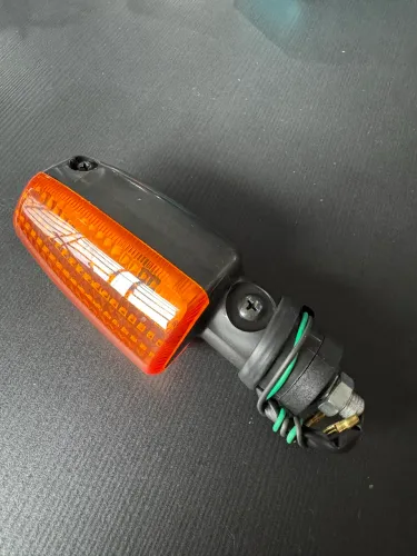 Pisca Seta Titan 125 e 150 Ano 2000 até 2008 Fan 125 Ano 2005 até 2008