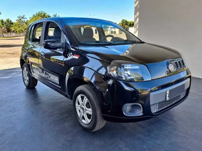 Fiat Uno Sporting 1.4 EVO Fire Flex 8V 4P 2012