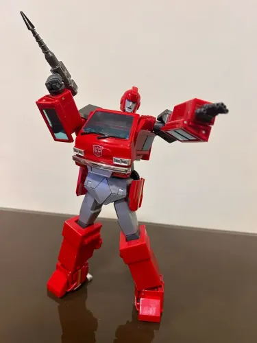 Transformers Masterpiece MP-27 Ironhide Takara Tomy + Exclusivos Pré-Venda