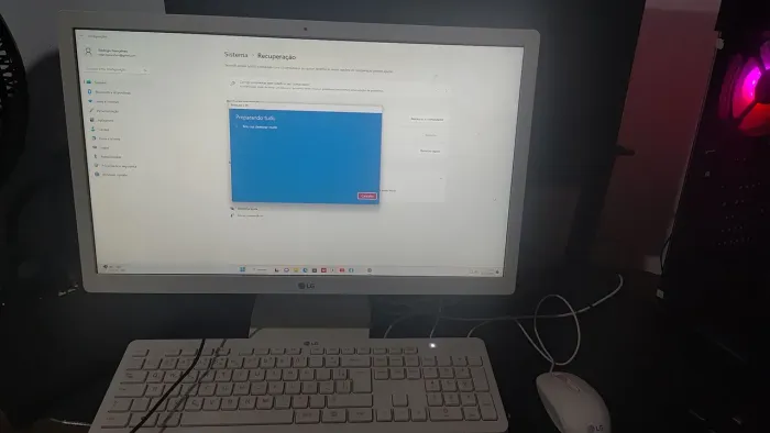 PC All In One LG Tela Grande - Perfeito Estado / Pronto Para Uso