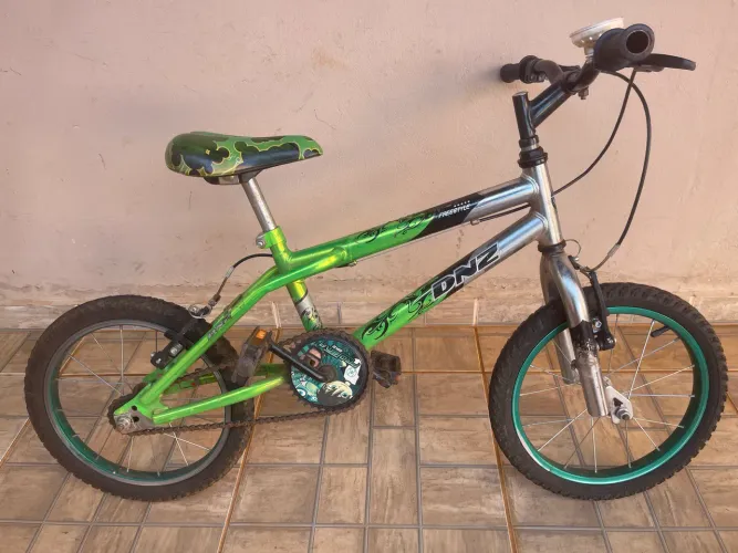 Bicicleta Aro 16 alumínio 