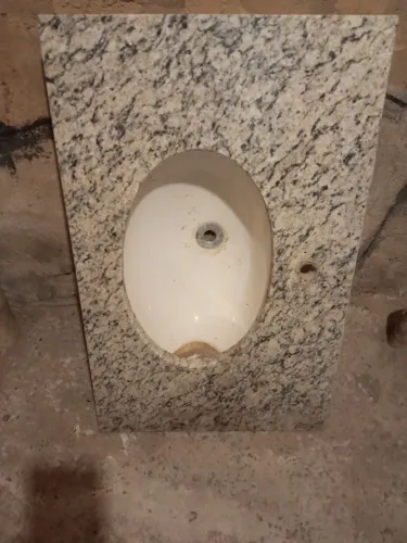 Bancada de pia de banheiro