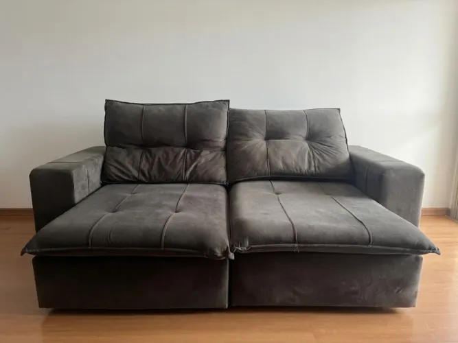 Sofá Retrátil e Reclinável 2 Lugares - Tecido Suede Cinza/Marrom