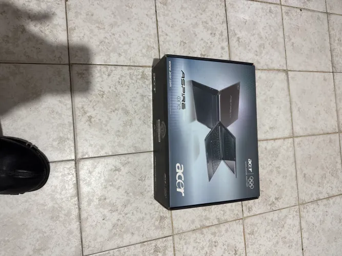 Caixa notebook acer - Aspire one