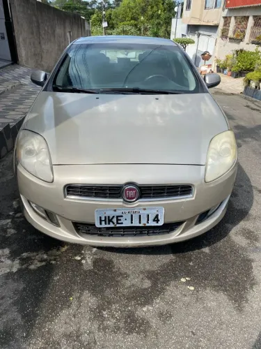 Fiat Bravo Essence Dualogic 1.8 Flex 16V 5P 2012