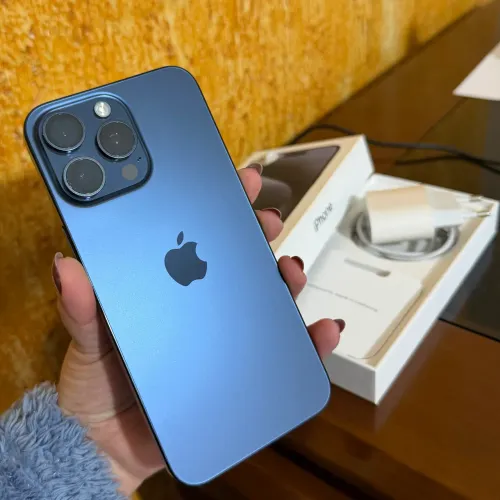 iPhone 15 PRO MAX 1TB - Azul Titânio | Incluso carregador + cabo + película