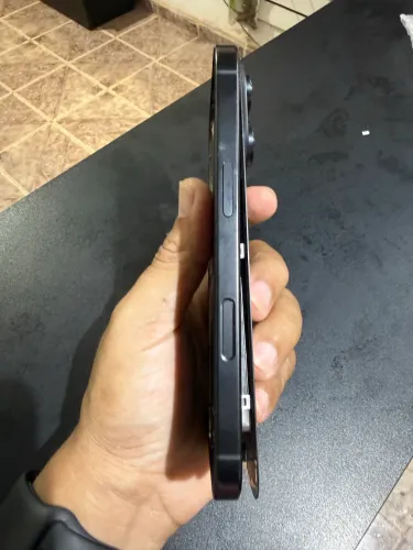 Carcaça iPhone 16 Pro Black
