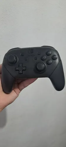 Controle Nintendo Switch Pro