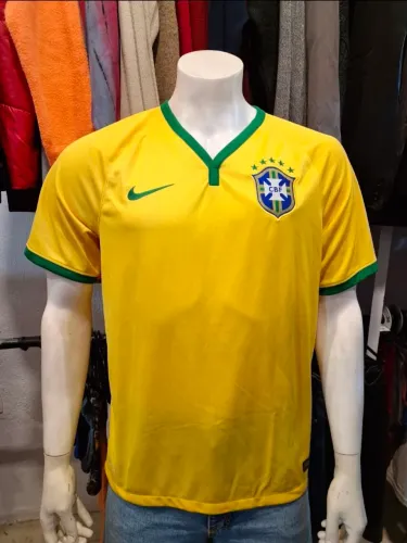Camisa Nike Seleção Brasileira Copa do Mundo 2014/15 Original Número 8 - Tam M