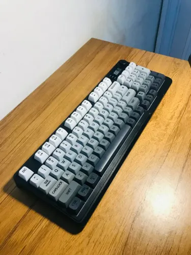 Teclado Mecânico Cinza Novo