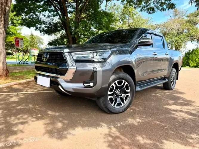 Toyota Hilux CD SRX 4X4 2.8 TDI 16V Diesel Aut. 2021