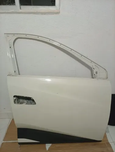 Porta dianteira BYD Dolphin mini lado direito 2024 a 2026