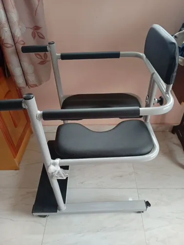 Cadeira para remover da cama/ banho/passeio