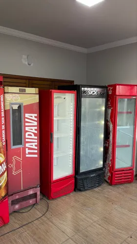 Freezer cervejeiro cervejeira expositor metalfrio funcionando perfeitamente 