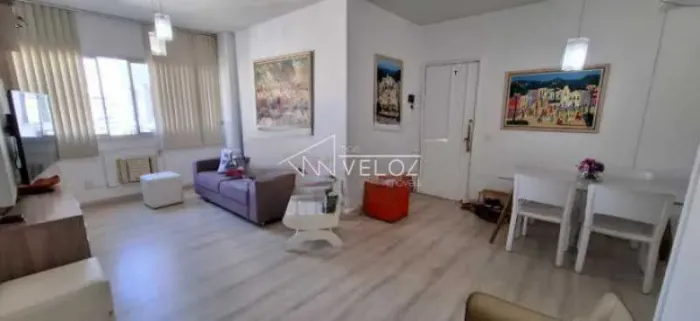 Apartamento - / Residencial / Catete