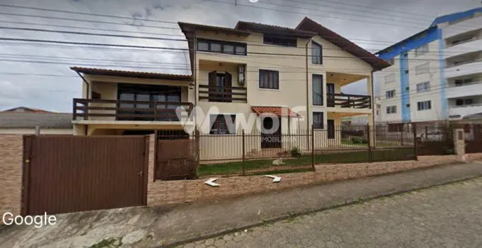 Casa à Venda em Jardim Atlântico - Florianópolis