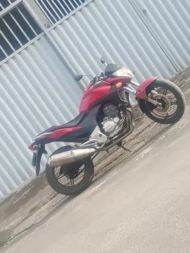 Cb 300 pra vender logo