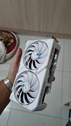 Placa de video RX 9060XT 16GB Asus