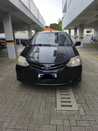 Toyota Etios XS 1.3 Flex 16V 5P Mec. 2013