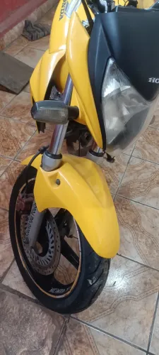 Honda CB300R 2013