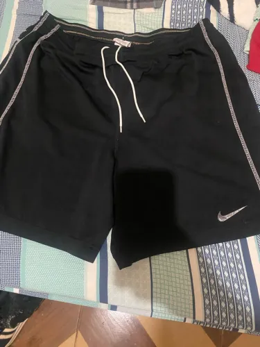 Bermuda Nike preta original dri Fit m