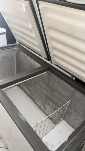 Freezer usado