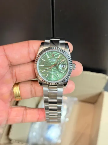 Rolex base eta.