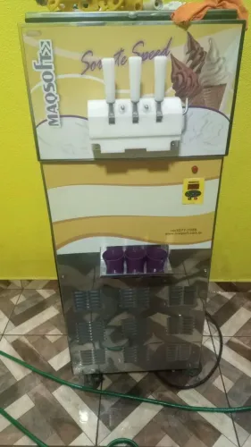 Máquina de sorvete 