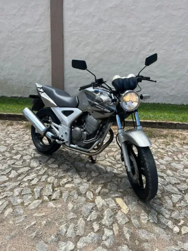 Cbx Twister 250