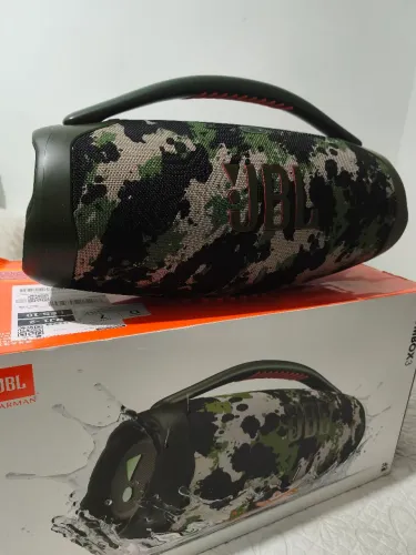 JBL Boombox 3 camuflada  - 2 meses de comprada.