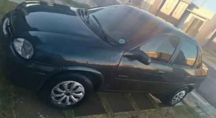 Chevrolet Corsa SED Class.spirit 1.0/1.0 Flexpower (álcool) 2009