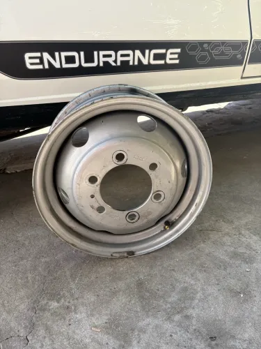 RODA ORIGINAL IVECO ARO 16
