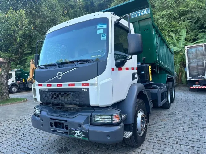VOLVO VM 270 BÁSCULA BO-BLOCO 14M