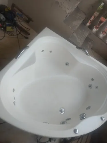 Banheira hidromassagem de canto