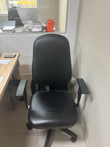 Cadeira de Escritório Cavaletti 4001
