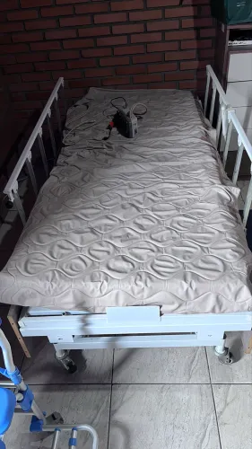 Cama hospitalar residencial