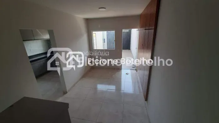 Casa para aluguel, 2 quartos, 2 suítes, 2 vagas, NOVO MUNDO - Uberlândia/MG