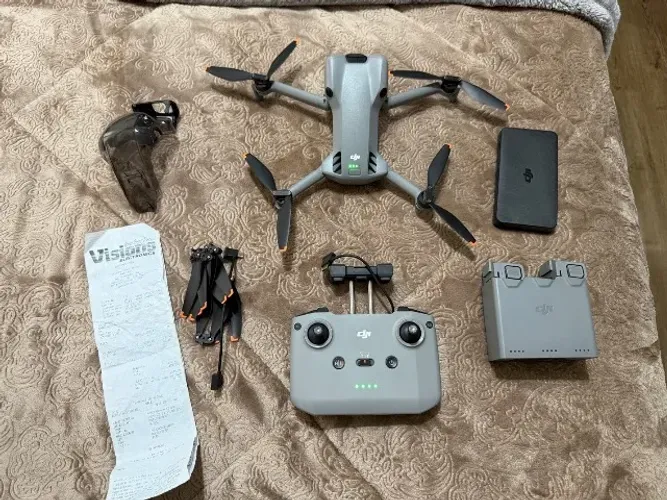DJI mavic mini 5 pro Fly More combo