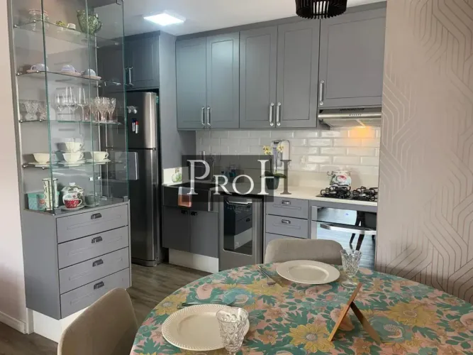 Apartamento à venda 2 quartos Vila Gilda Santo André