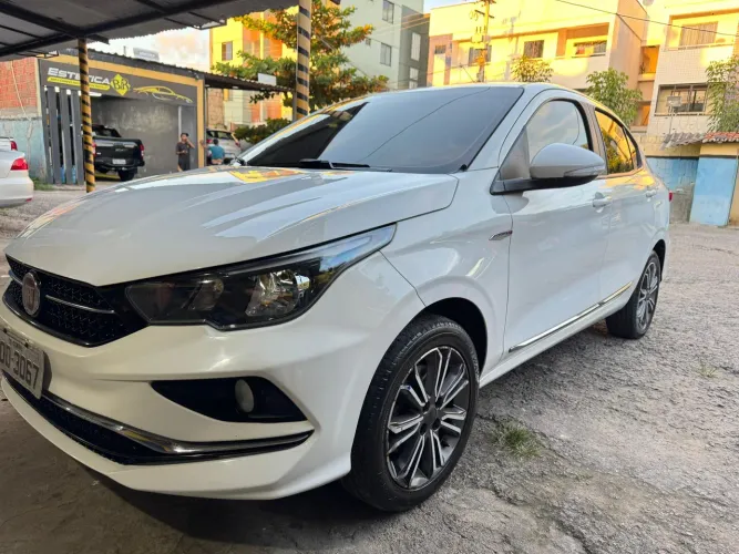 Fiat Cronos Precision 1.8 16V Flex Mec. 2019