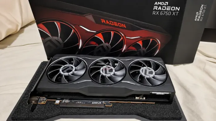 RX6750 12GB- TROCO POR RTX+VOLTA MINHA