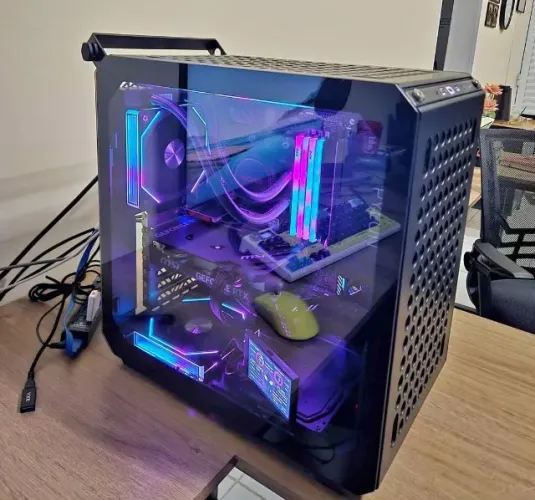 PC GAMER RYZEN 7 5700X3D, RTX 4060, 40GB RAM