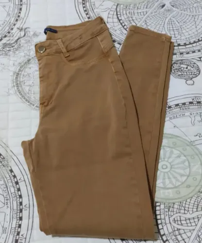 Calça 36 3% Elastano e 97% Algodão Miller Usada 1x