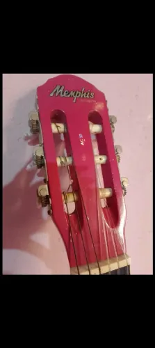 Vende-se esse violão acústico para iniciantes em perfeito estado 