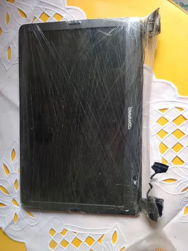 Display Notebook Compaq Presario CQ-31