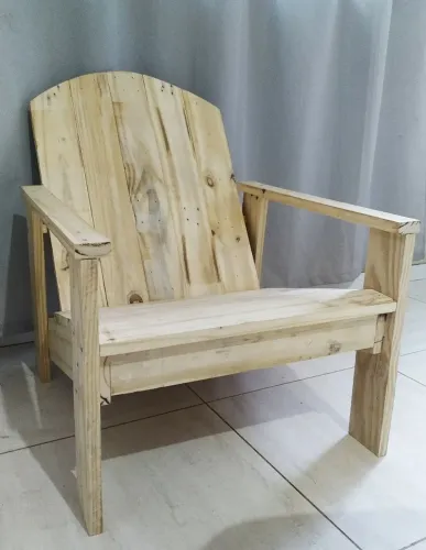 Poltrona rústica para area interna e externa