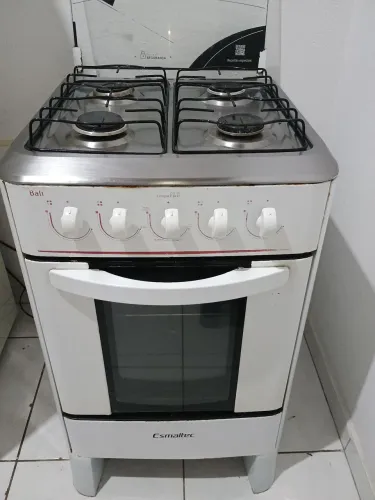 Fogão Esmaltec 350,00