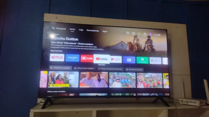 ? Smart TV 40" LED - Excelente Estado (Com Controle e Nota Fiscal)