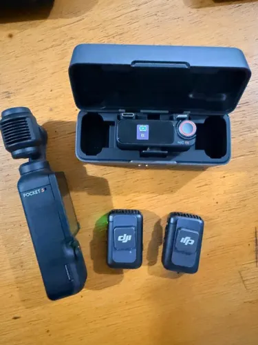 KIT DJI Osmo Pocket 3 + 2 Microfones DJI Mic 2 Completo