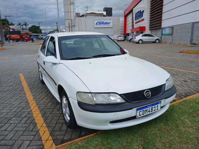 Chevrolet Vectra GLS/expres.2.2/ 2.0 E 2.0 CD 8V 1999